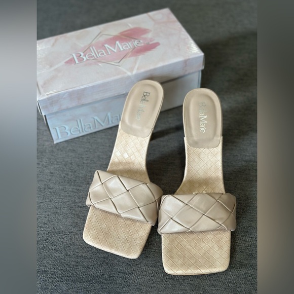 Bella Marie Shoes - Bella Marie Cream Quilted Sandals